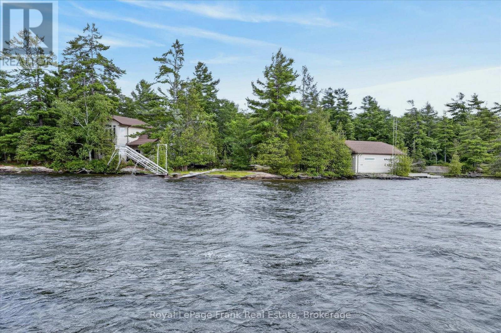 1550 Island 85 Stoney Lake, Douro-Dummer, Ontario  K0L 2H0 - Photo 5 - X13629362