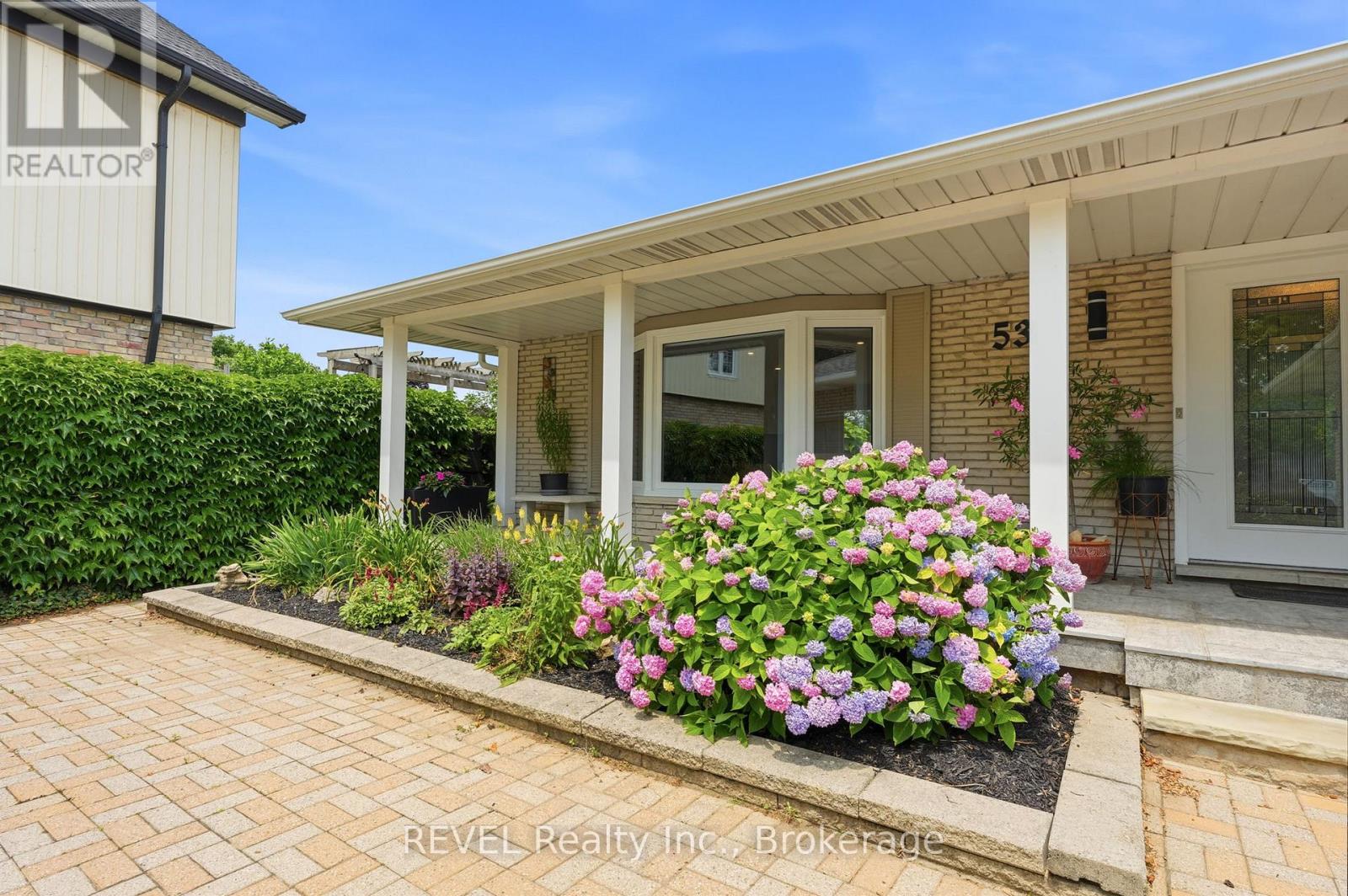 53 Beachview Drive, St. Catharines, Ontario  L2N 3W4 - Photo 9 - X13516944