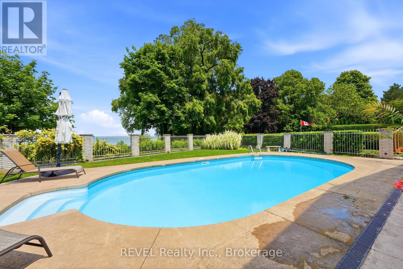 53 Beachview Drive, St. Catharines, Ontario  L2N 3W4 - Photo 5 - X13516944