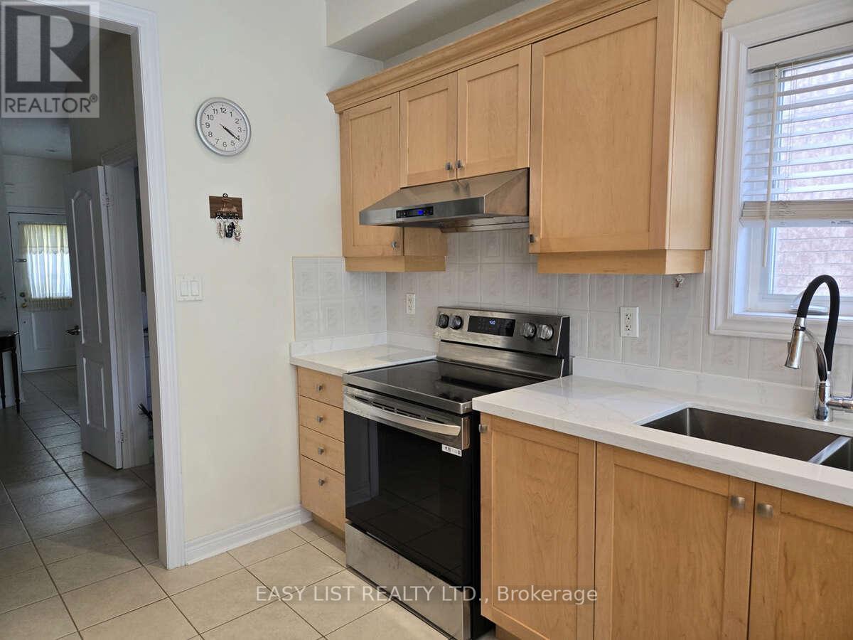 171 Stonebriar Drive, Vaughan, Ontario L6A 2N1 - Photo 11 - N13459096