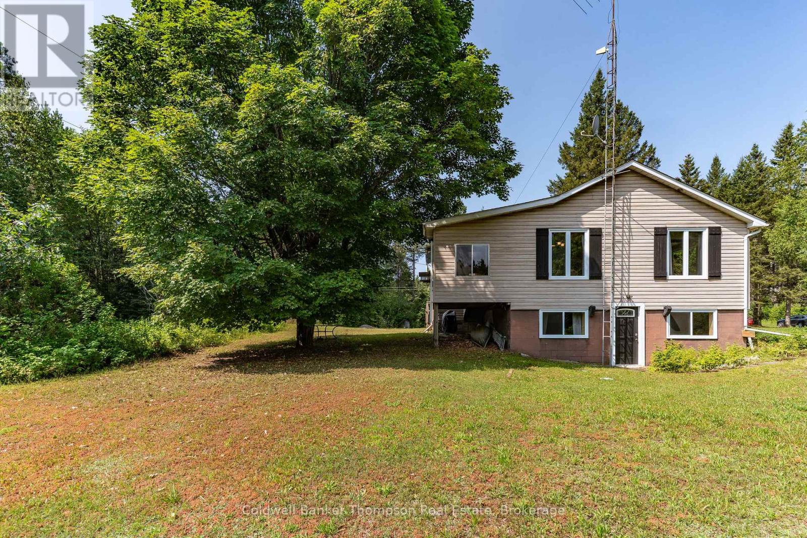 245 James Camp Road, Burk's Falls, Ontario P0A 1C0 - Photo 4 - X13629556