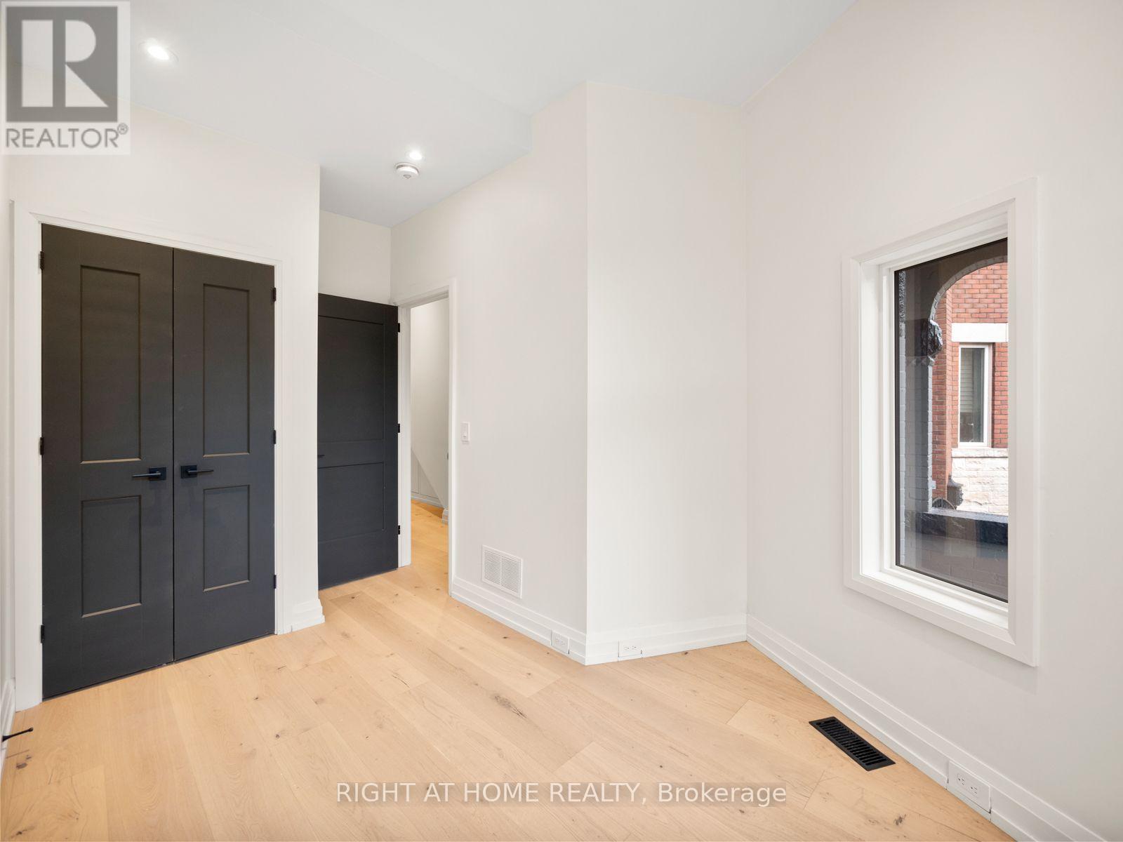 Unit 1 - 94 Concord Avenue E, Toronto, Ontario  M6H 2P3 - Photo 4 - C13629550