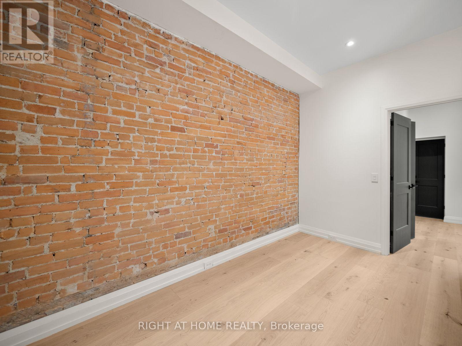 Unit 1 - 94 Concord Avenue E, Toronto, Ontario  M6H 2P3 - Photo 7 - C13629550