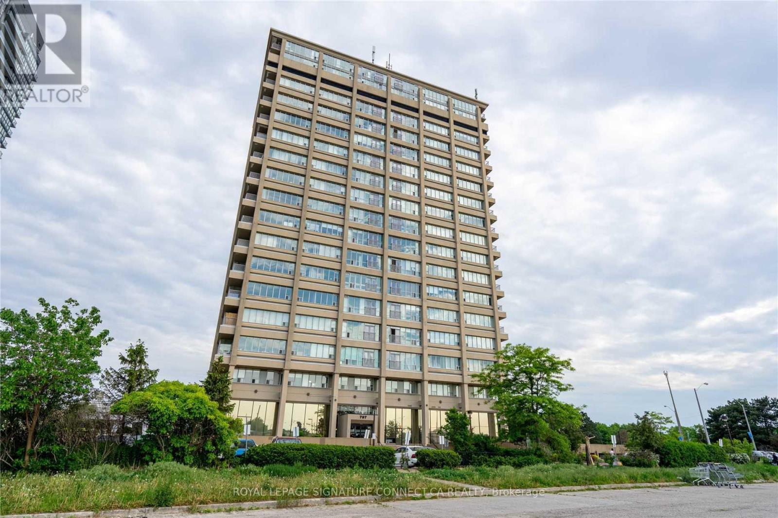 605 - 797 DON MILLS ROAD, Toronto, Ontario