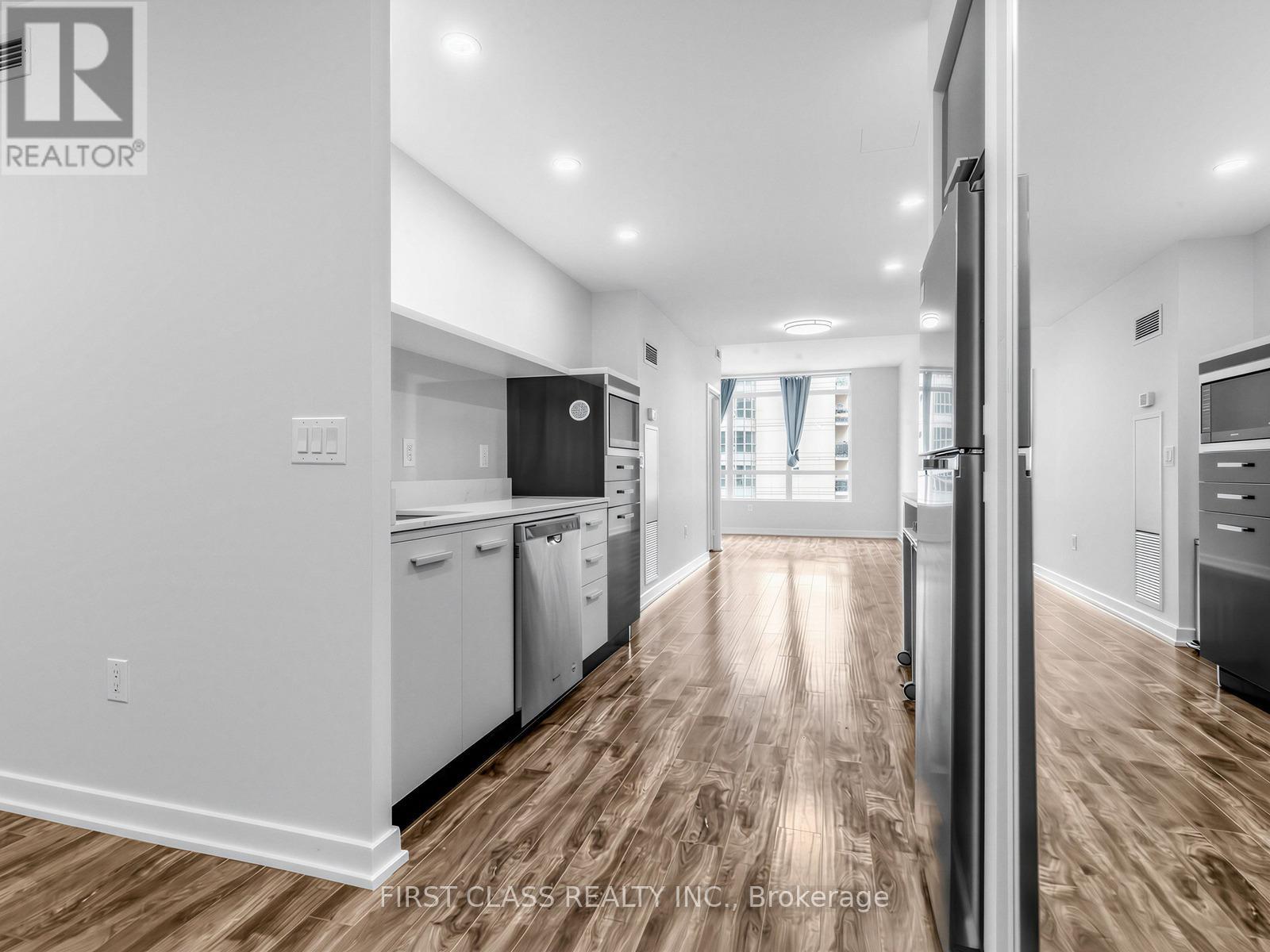 715 - 38 Dan Leckie Way, Toronto, Ontario  M5V 2V6 - Photo 3 - C13629588