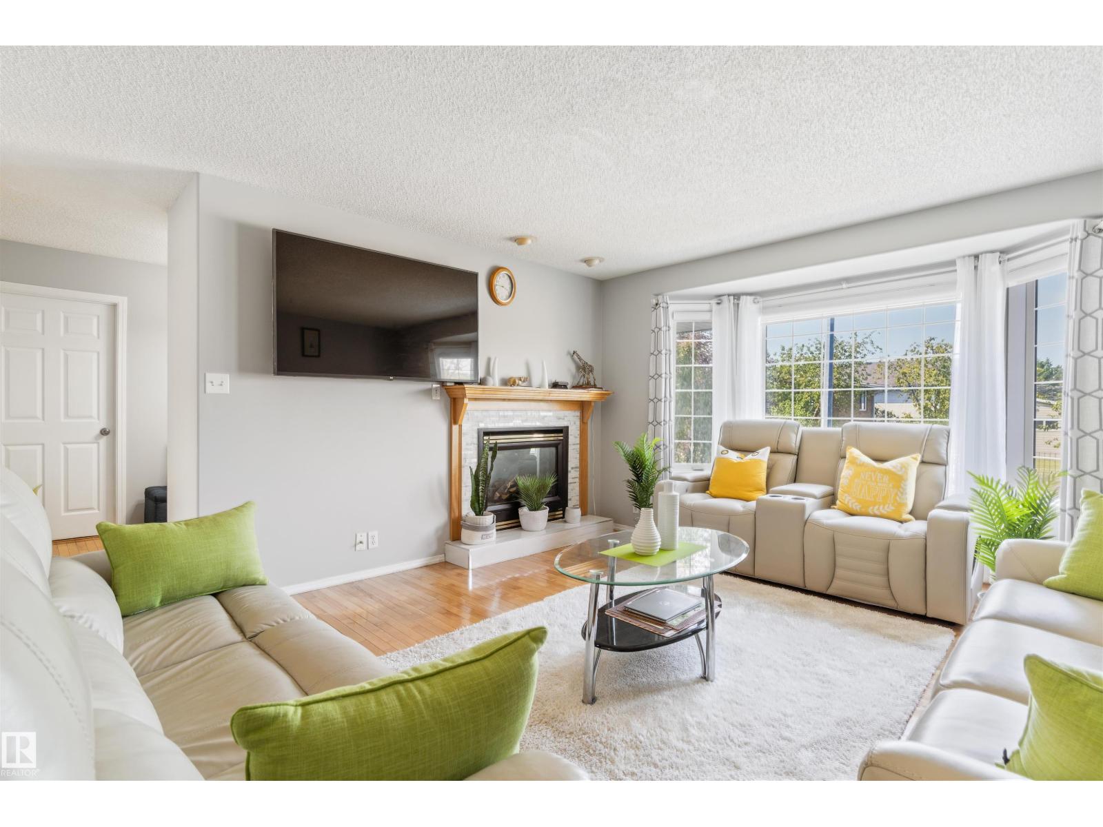 15817 102 Av NW, Edmonton, Alberta  T5P 4P7 - Photo 8 - E4501810
