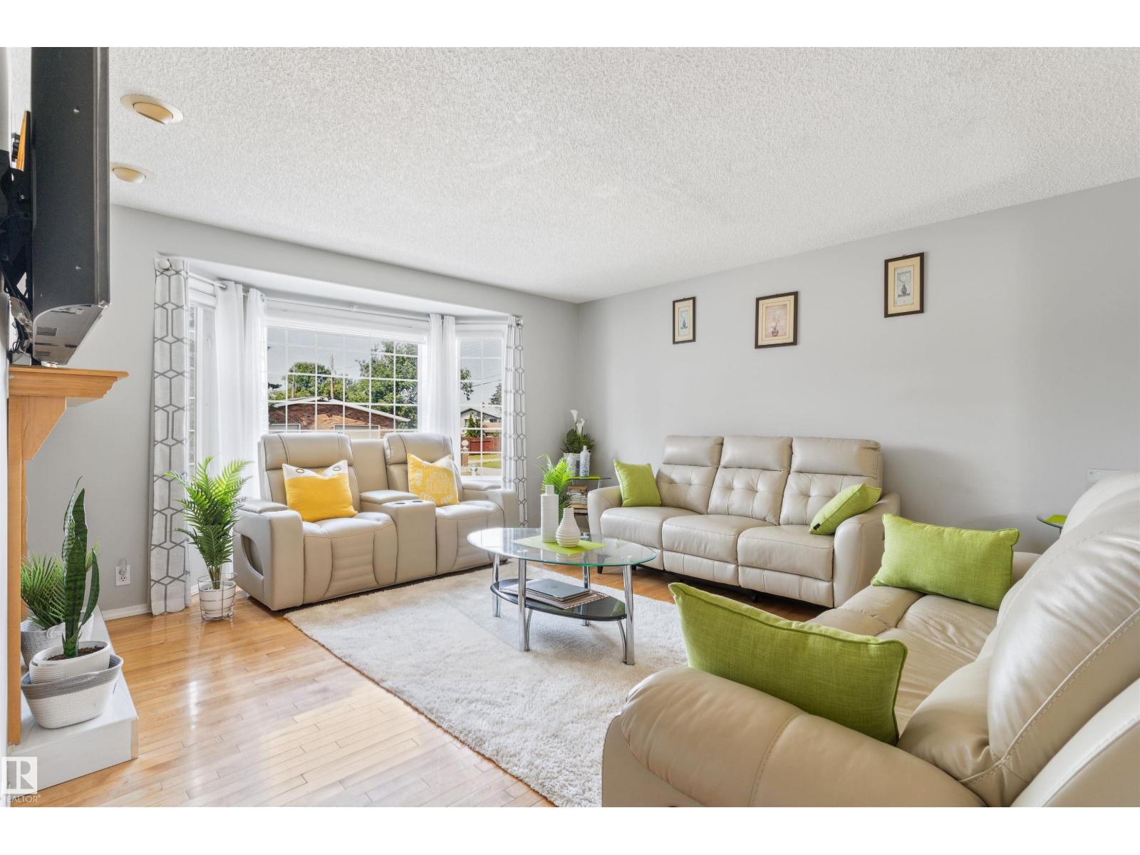 15817 102 Av NW, Edmonton, Alberta  T5P 4P7 - Photo 7 - E4501810
