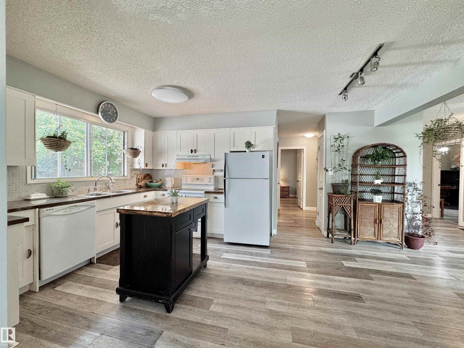 119 Garland Cr, Sherwood Park, Alberta  T8A 2R1 - Photo 10 - E4501814