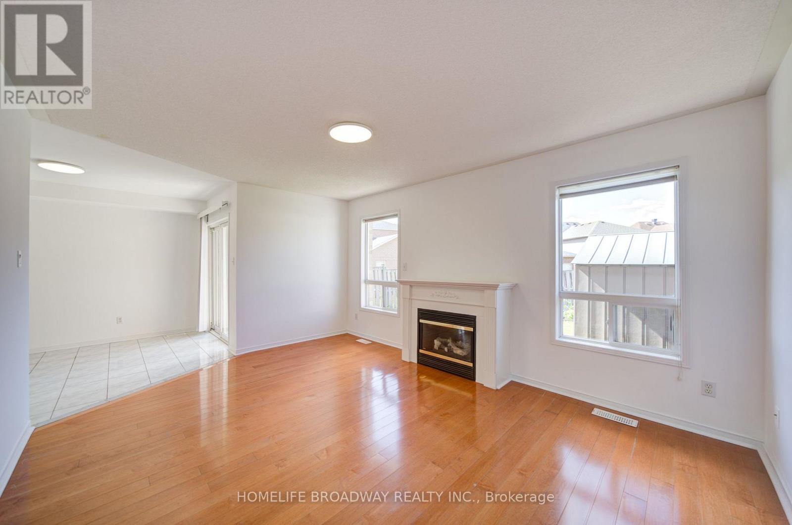 16 Raymond Bartlett Avenue, Markham, Ontario  L3R 5H7 - Photo 20 - N13629532