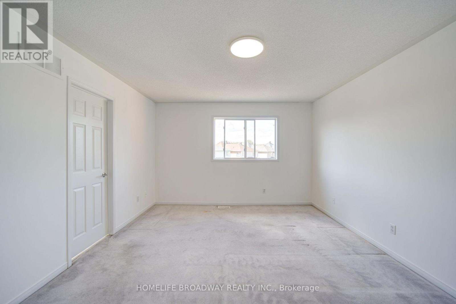 16 Raymond Bartlett Avenue, Markham, Ontario  L3R 5H7 - Photo 36 - N13629532