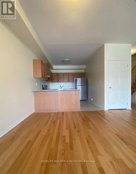 16 Slaney Street, Richmond Hill, Ontario  L4S 0K8 - Photo 3 - N13629566