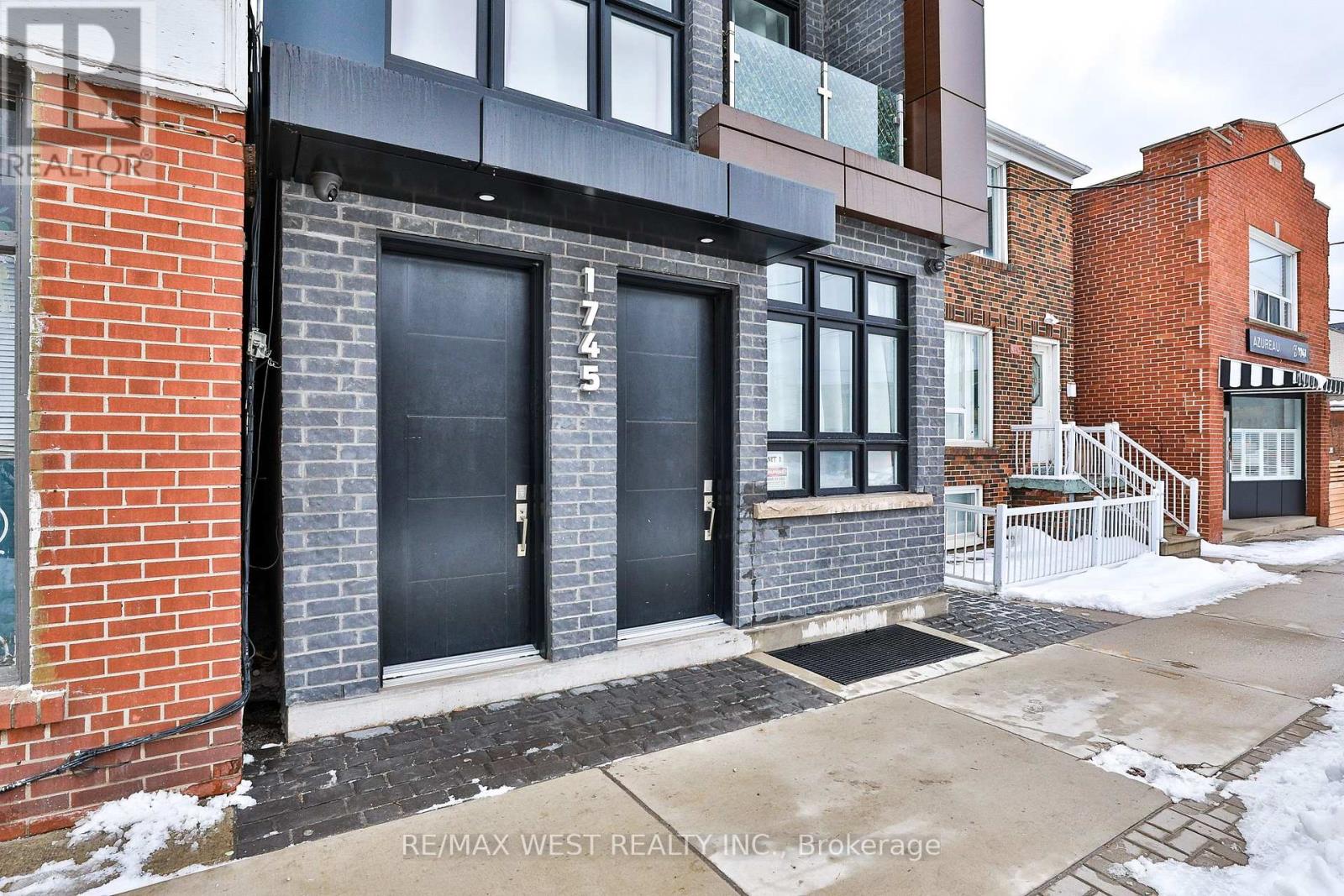 4 - 1745 Keele Street, Toronto, Ontario  M6M 3W9 - Photo 2 - W13629530