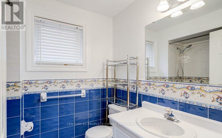 3744 Althorpe Circle, Mississauga, Ontario  L5N 7G4 - Photo 31 - W13629582