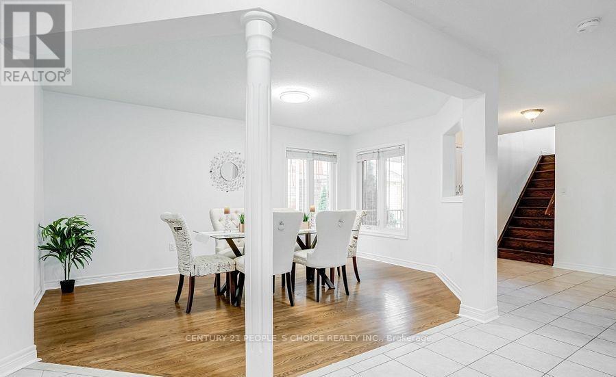 3744 Althorpe Circle, Mississauga, Ontario  L5N 7G4 - Photo 6 - W13629582