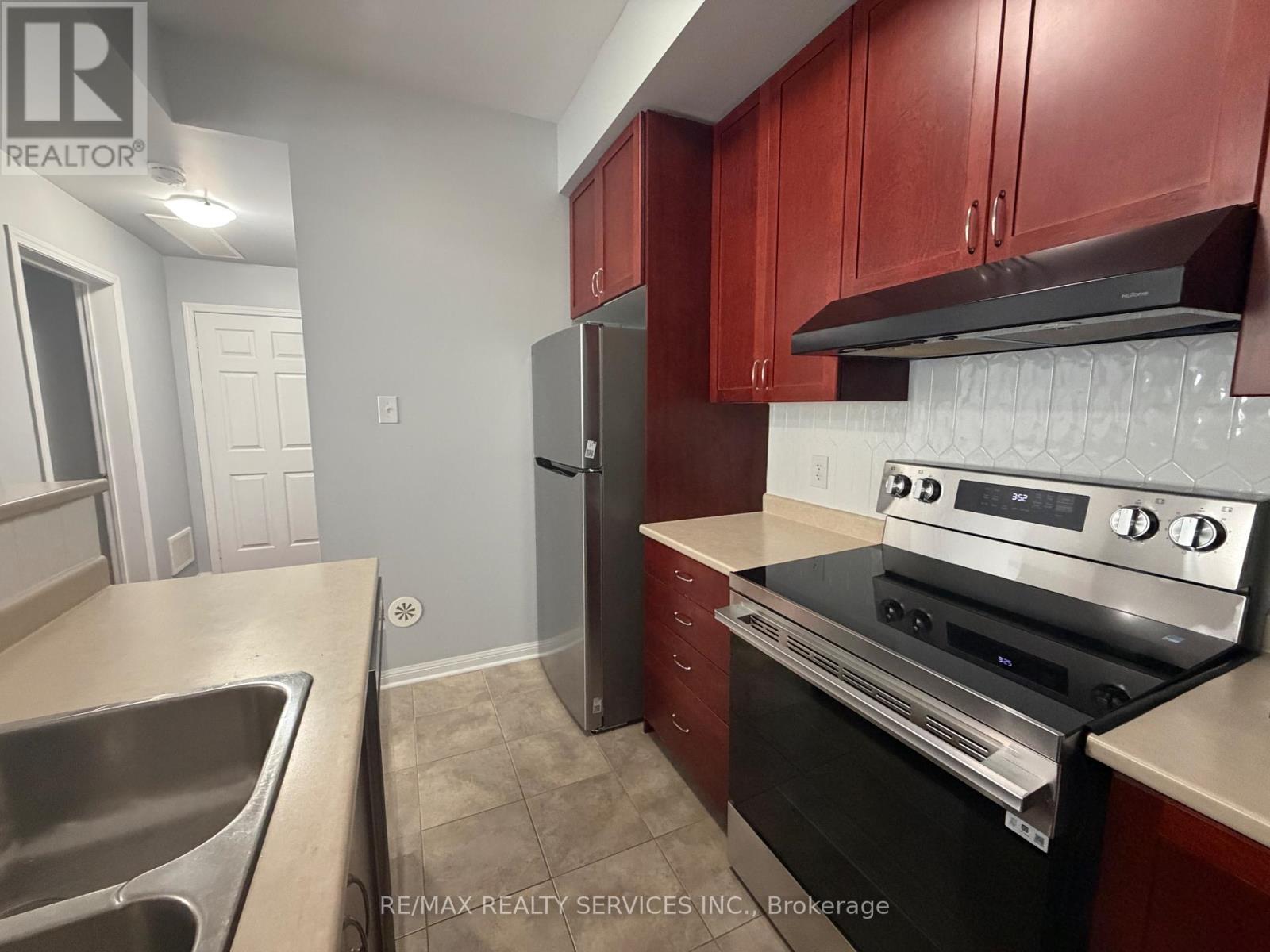 84 - 2891 Rio Court, Mississauga, Ontario L5M 0S3 - Photo 17 - W13025760