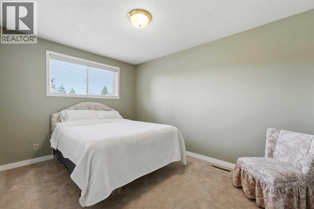 8 Sydney Close, Red Deer, Alberta  T4N 0E1 - Photo 29 - A2334098