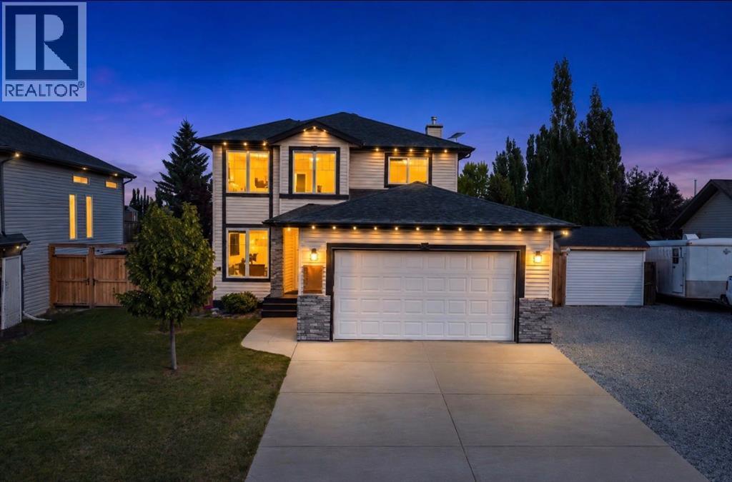 328 Carriage Lane Drive, Carstairs, Alberta