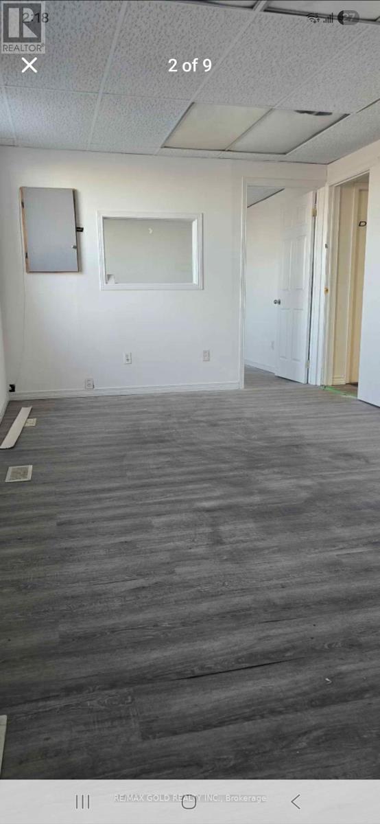 2nd Floor - 105 Kennedy Road S, Brampton, Ontario  L6W 3G2 - Photo 3 - W13104002