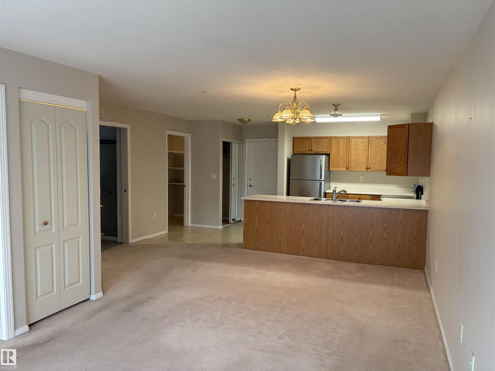 #209 8912 156 St NW, Edmonton, Alberta  T5R 5Z2 - Photo 5 - E4501815
