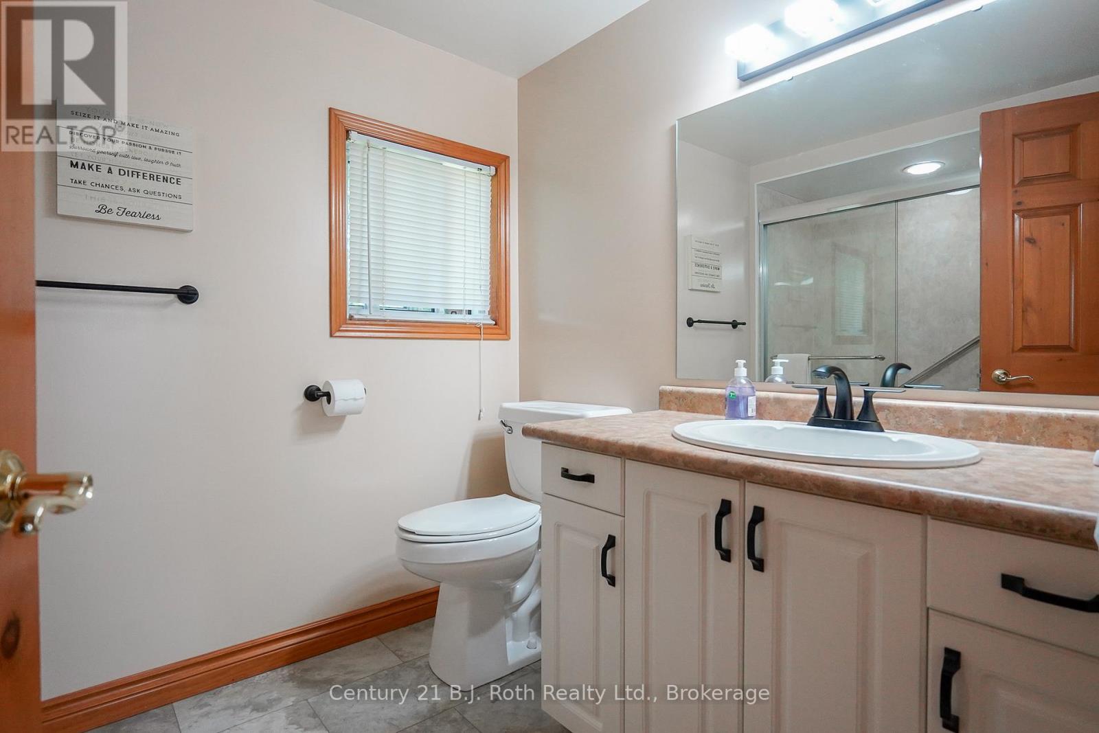 169 Odd's Drive, Parry Sound Remote Area, Ontario  P0H 2R0 - Photo 38 - X13629606