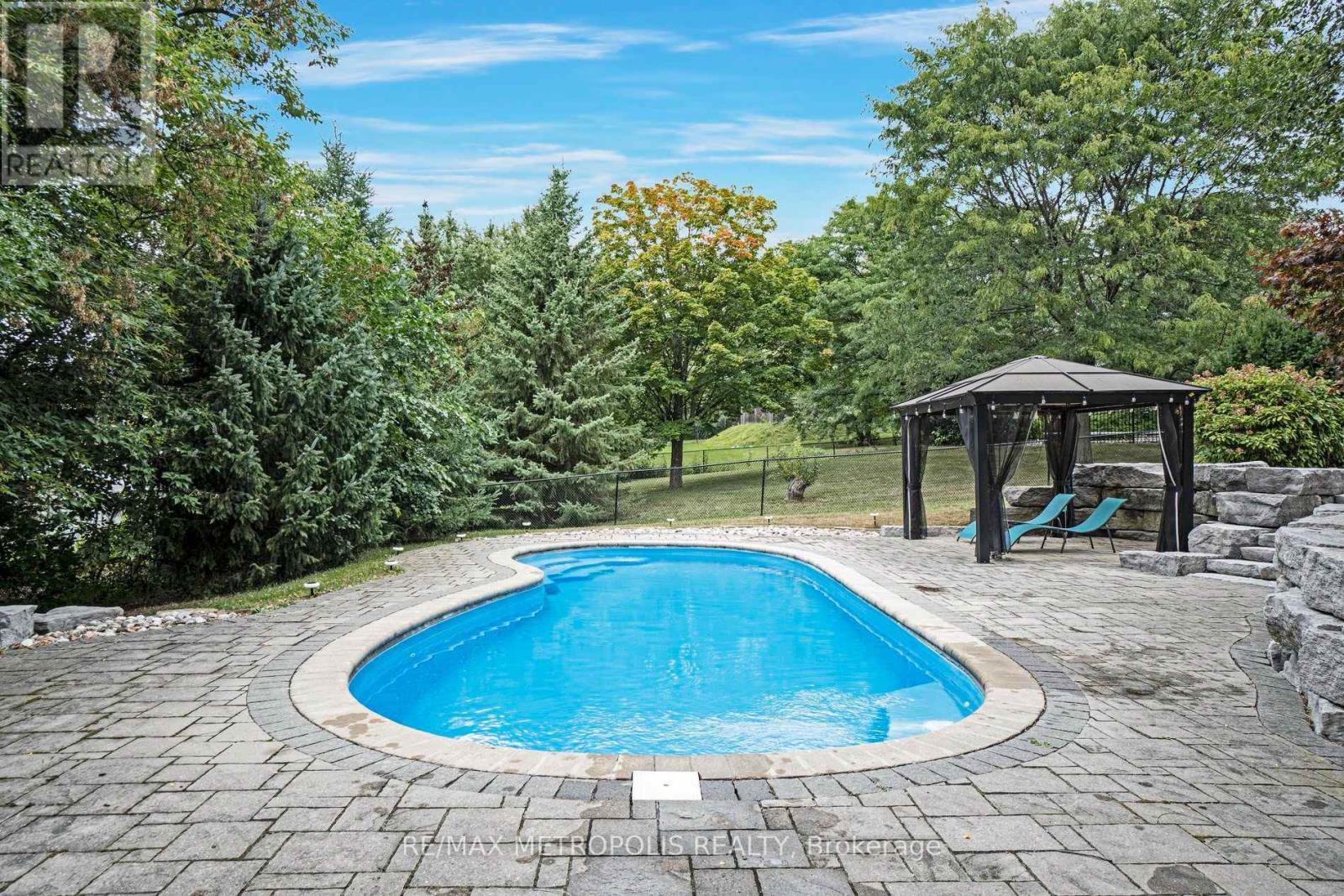 Main - 1872 Appleview Road, Pickering, Ontario  L1V 1T8 - Photo 3 - E13629598