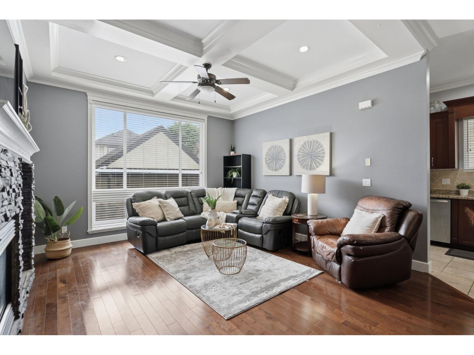 6814 192 Street, Surrey, British Columbia  V4N 0B5 - Photo 2 - R3132090