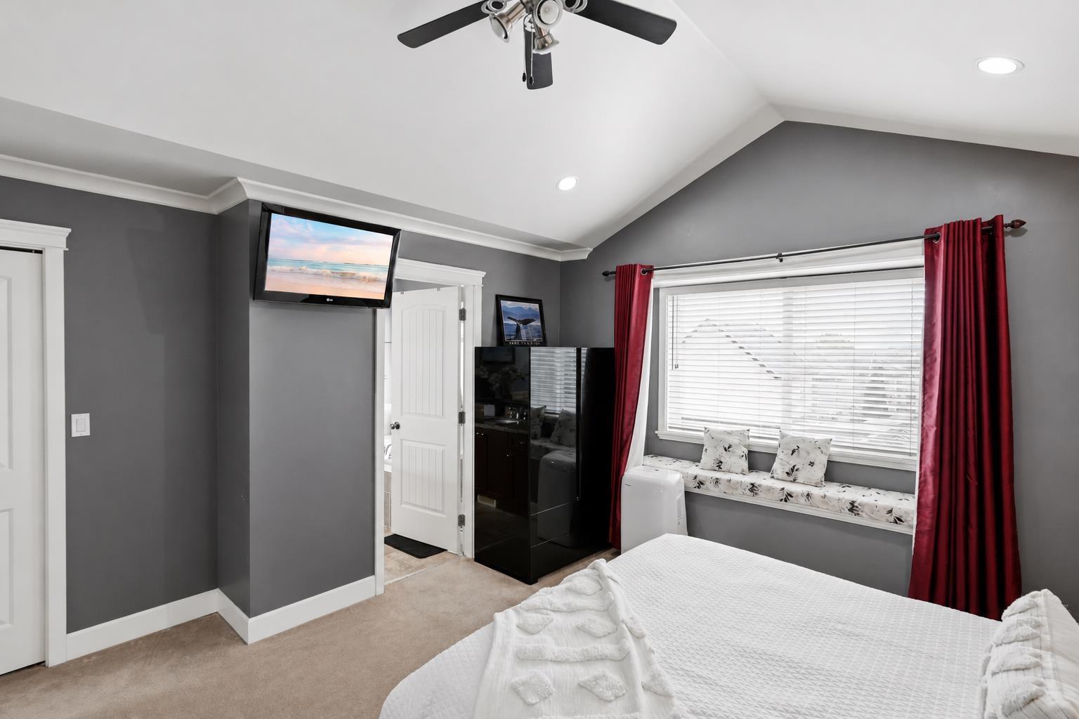 6814 192 Street, Surrey, British Columbia  V4N 0B5 - Photo 5 - R3132090