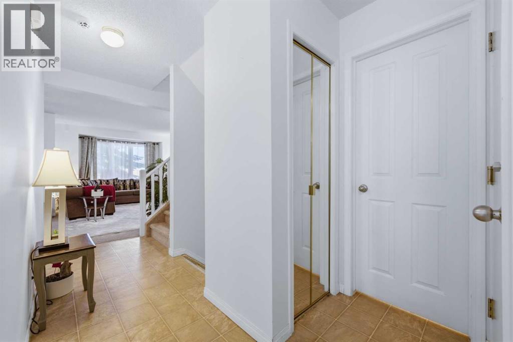 92, 388 Sandarac Drive NW, Calgary, Alberta  T3K 4E3 - Photo 8 - A2328806