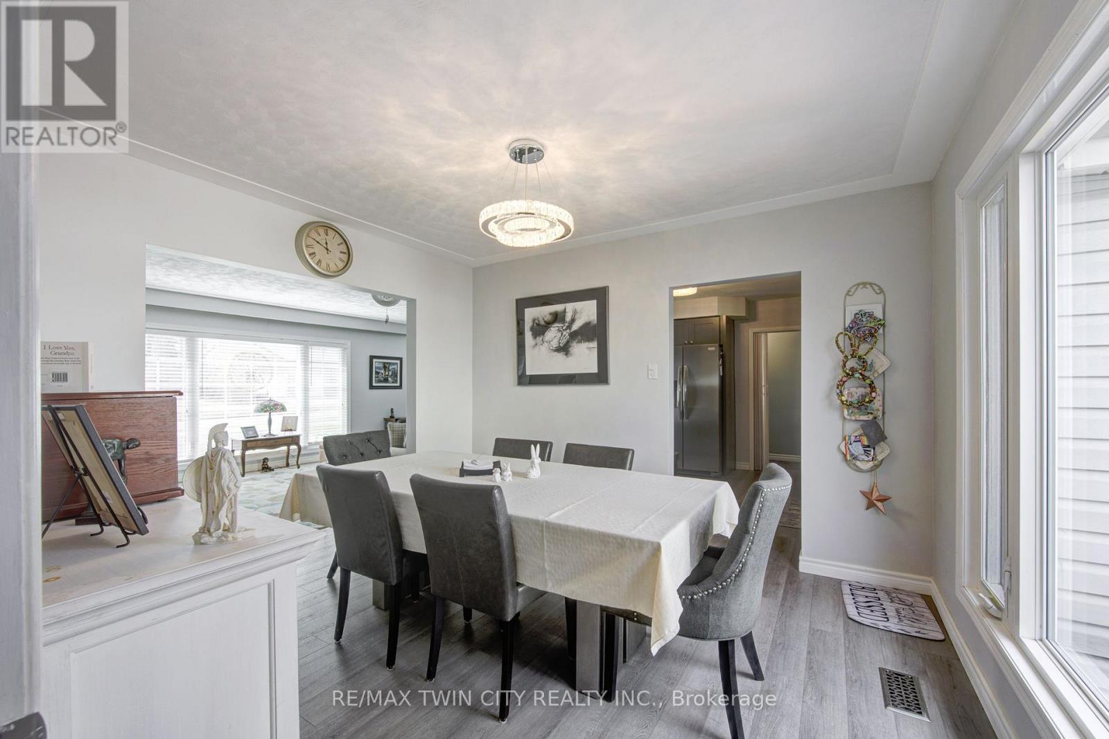 186 Shuh Avenue, Kitchener, Ontario N2A 1H6 - Photo 18 - X13629594