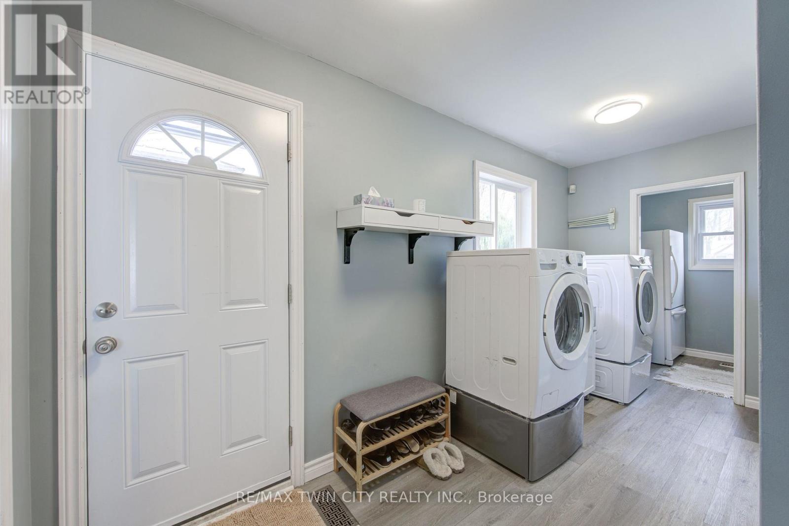 186 Shuh Avenue, Kitchener, Ontario N2A 1H6 - Photo 20 - X13629594