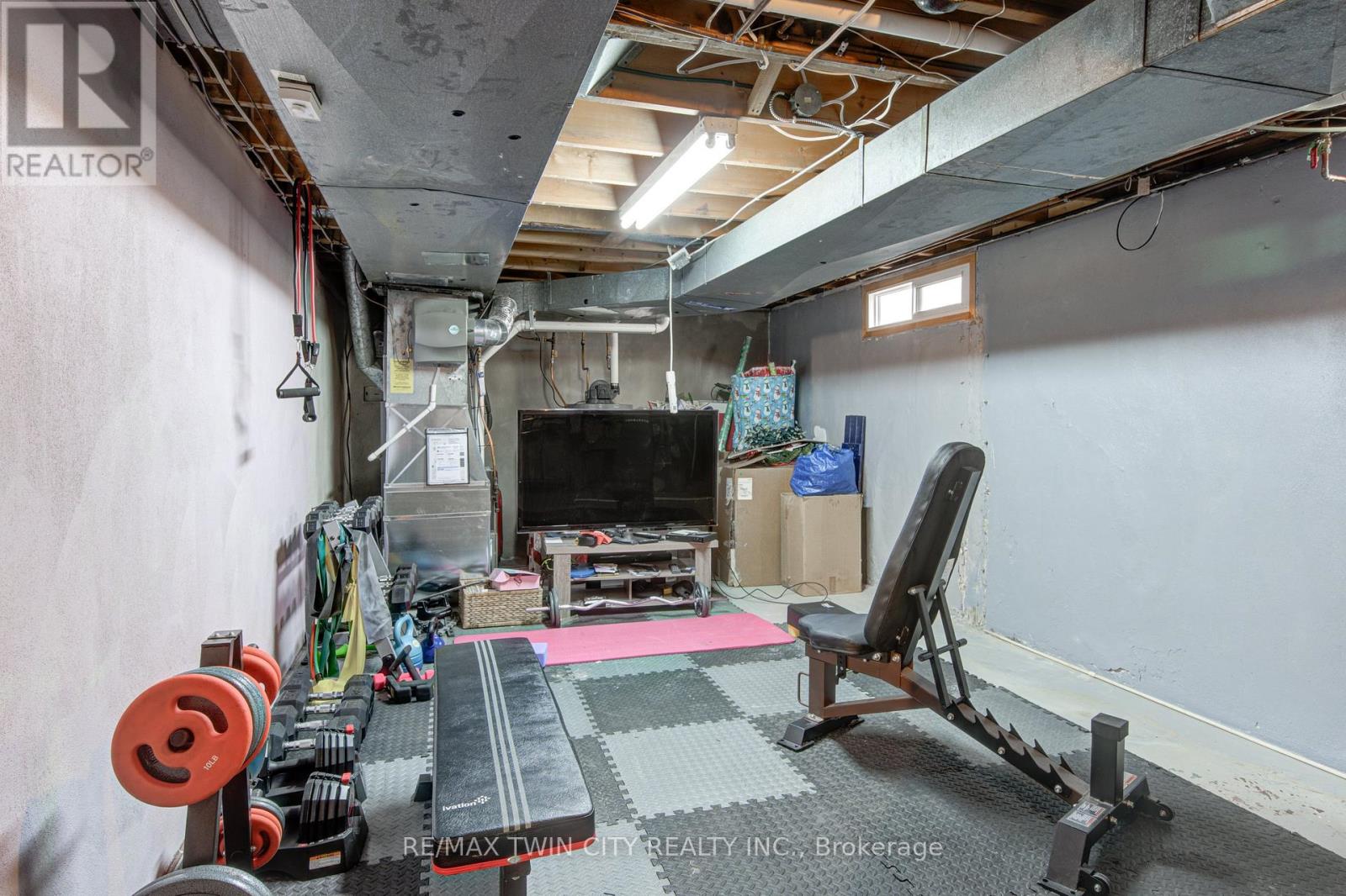 186 Shuh Avenue, Kitchener, Ontario N2A 1H6 - Photo 37 - X13629594