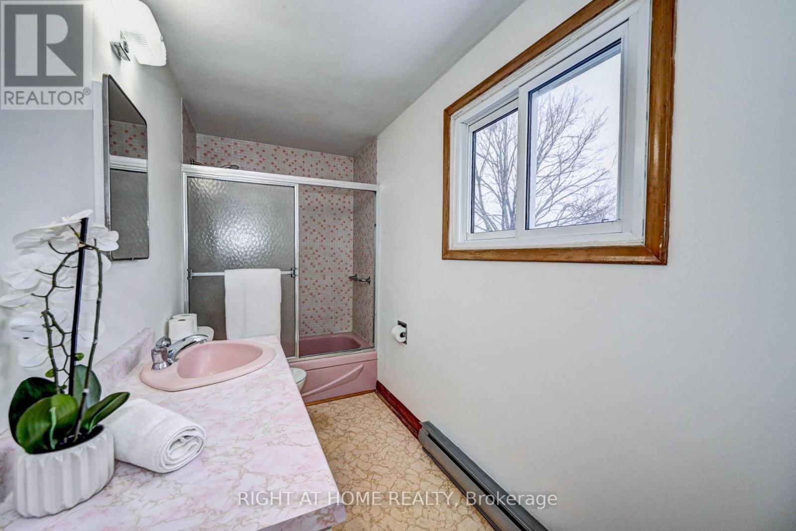 45 Philip Avenue, Guelph, Ontario N1E 1R5 - Photo 10 - X13629602