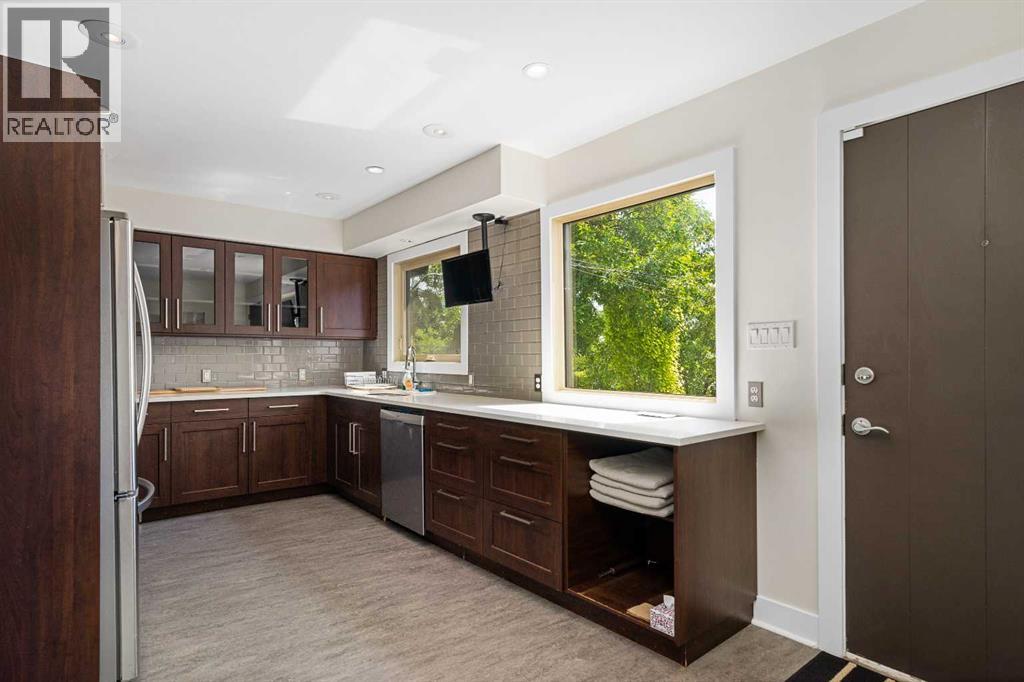 119 Coleridge Road NW, Calgary, Alberta  T2K 1X5 - Photo 7 - A2333669