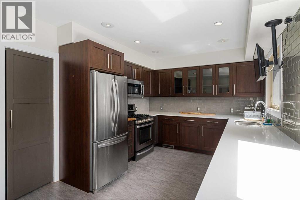 119 Coleridge Road NW, Calgary, Alberta  T2K 1X5 - Photo 8 - A2333669