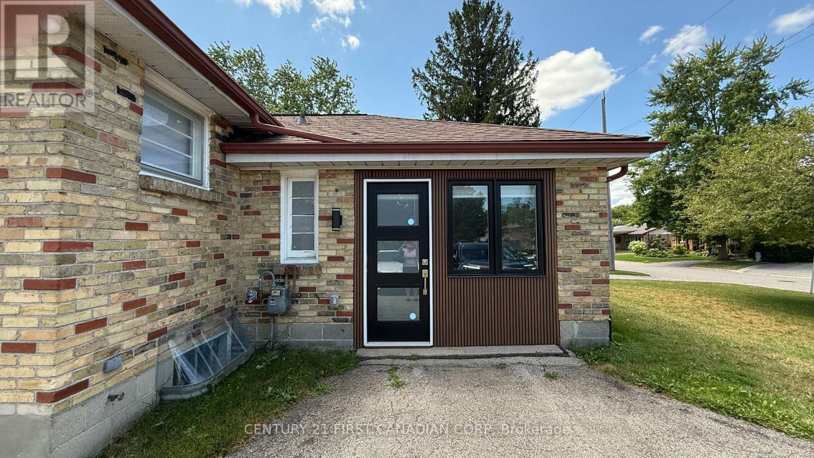 UNIT 2 - 1473 ADELAIDE STREET N, London North, Ontario