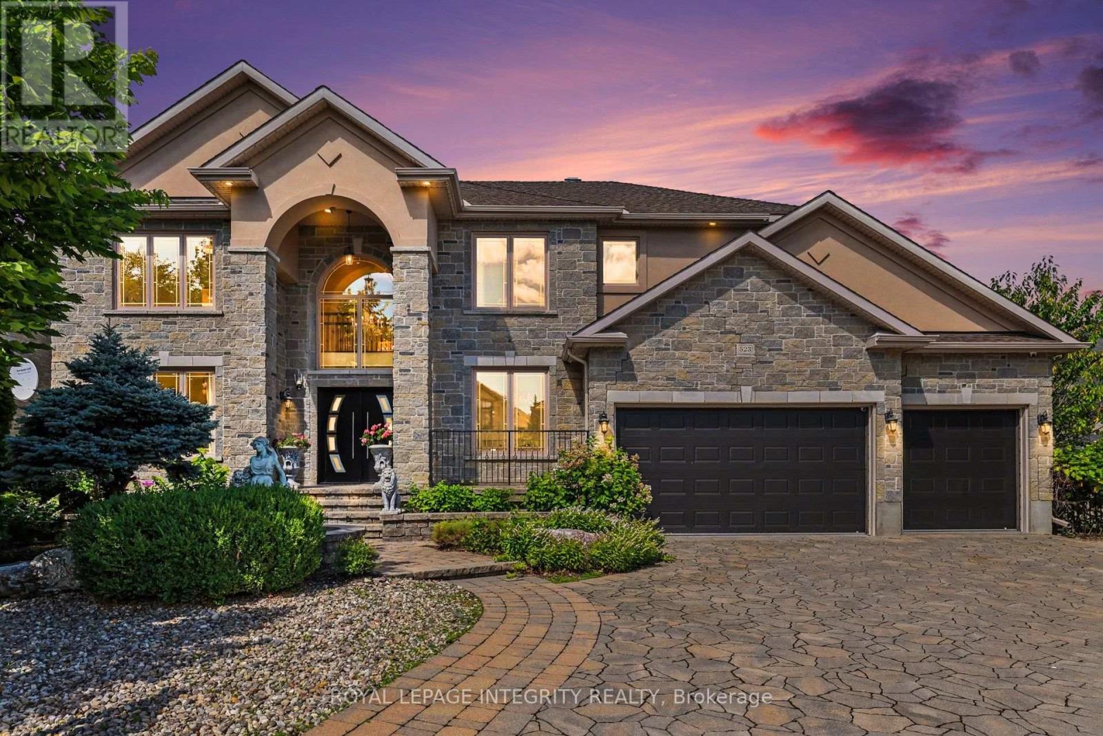 523 KOCHAR DRIVE, Ottawa, Ontario