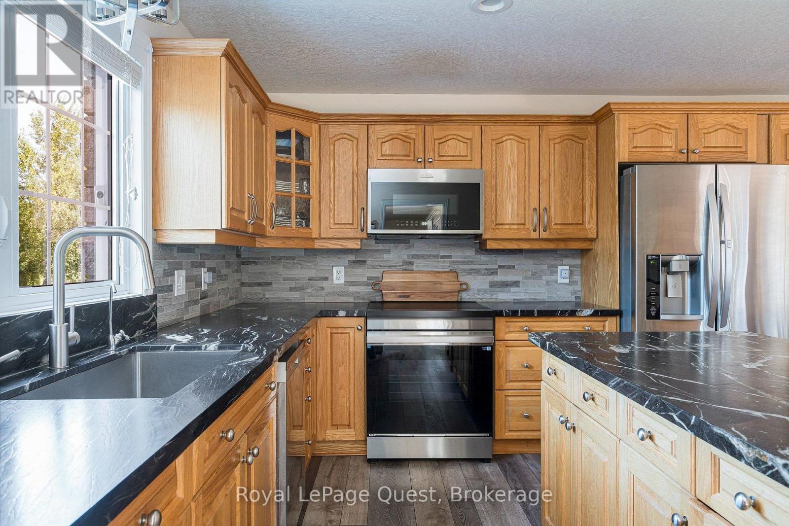 20 Rue Eric, Tiny, Ontario  L9M 0H1 - Photo 9 - S13629624