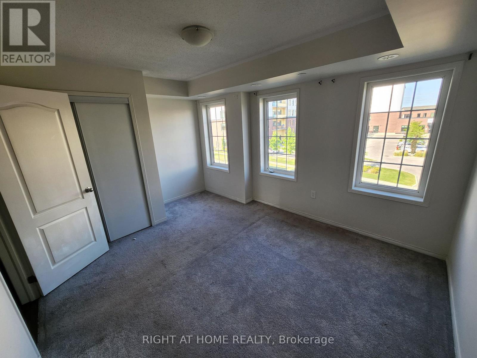 2564 Bromus Path, Oshawa, Ontario  L1L 0K7 - Photo 15 - E13629670