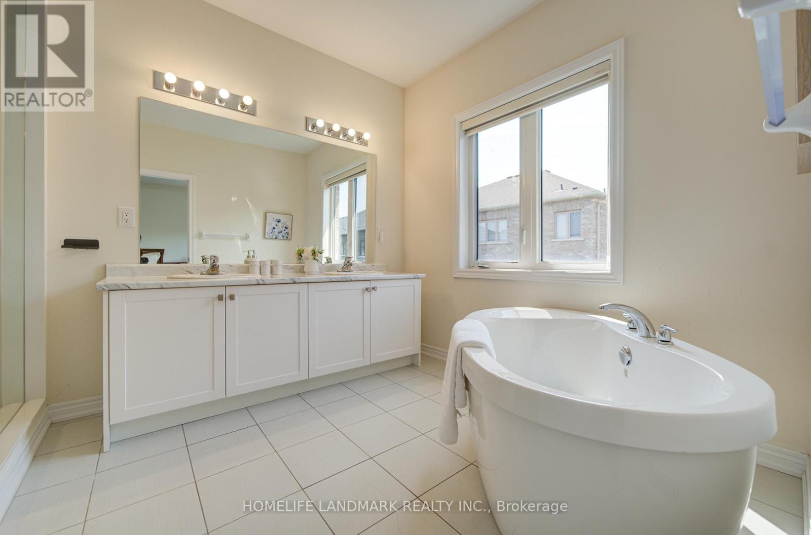 77 Mccague Avenue, Richmond Hill, Ontario  L4S 0J4 - Photo 33 - N13579414
