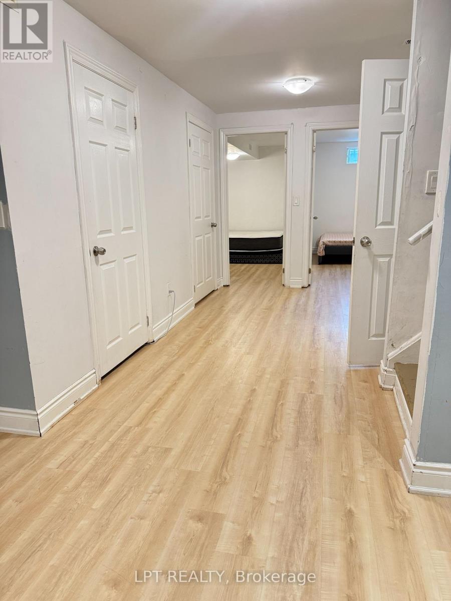 Basement - 3304 Sunlight Street, Mississauga, Ontario  L5M 0G8 - Photo 11 - W13488034