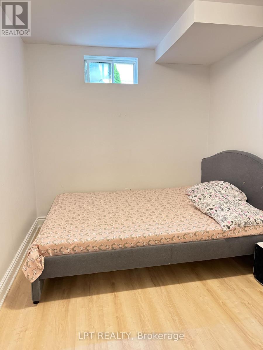 Basement - 3304 Sunlight Street, Mississauga, Ontario  L5M 0G8 - Photo 21 - W13488034