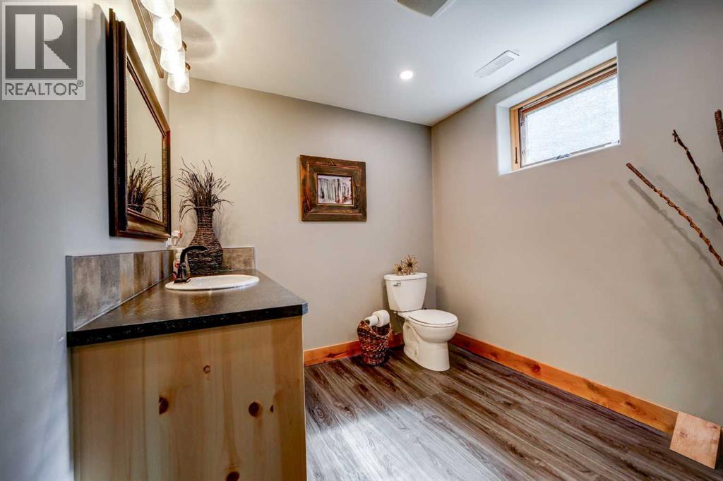 2411 63 Street, Coleman, Alberta  T0K 0M0 - Photo 35 - A2333572