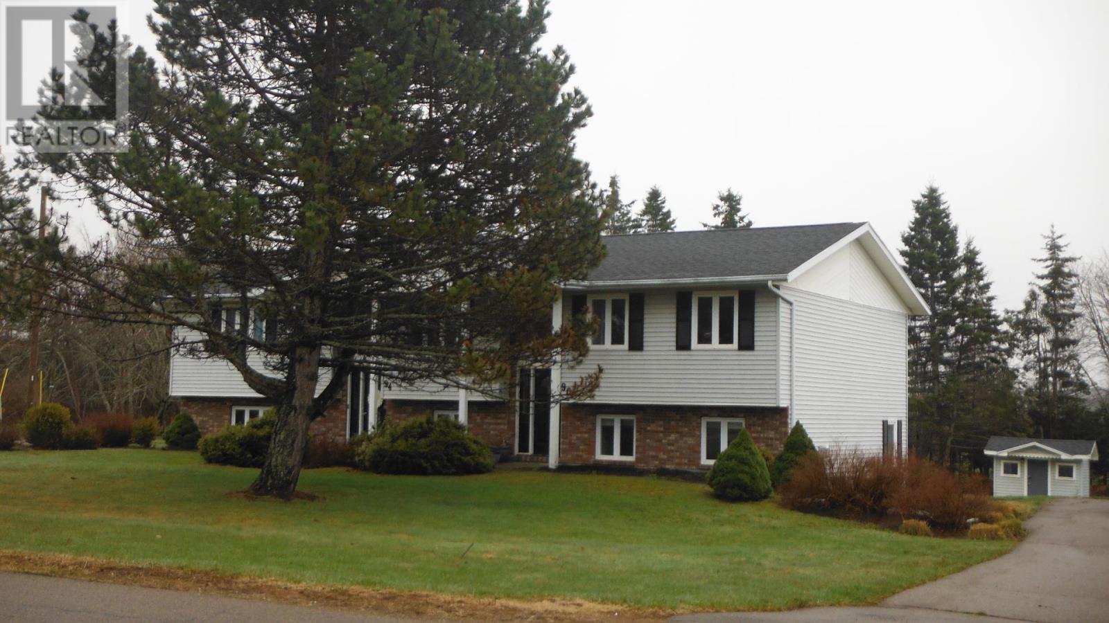 90-94 Stockman Drive, West Royalty, Prince Edward Island  C1E 1Z2 - Photo 3 - 202619319