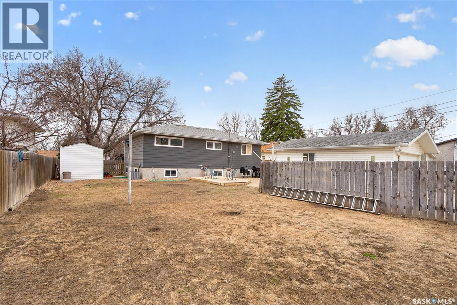 1154 Caribou Street W, Moose Jaw, Saskatchewan  S6H 2B5 - Photo 47 - SK041934