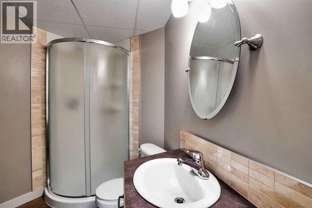 101 Royal Oak Crescent Nw, Calgary, Alberta  T3G 4Y7 - Photo 33 - A2332440
