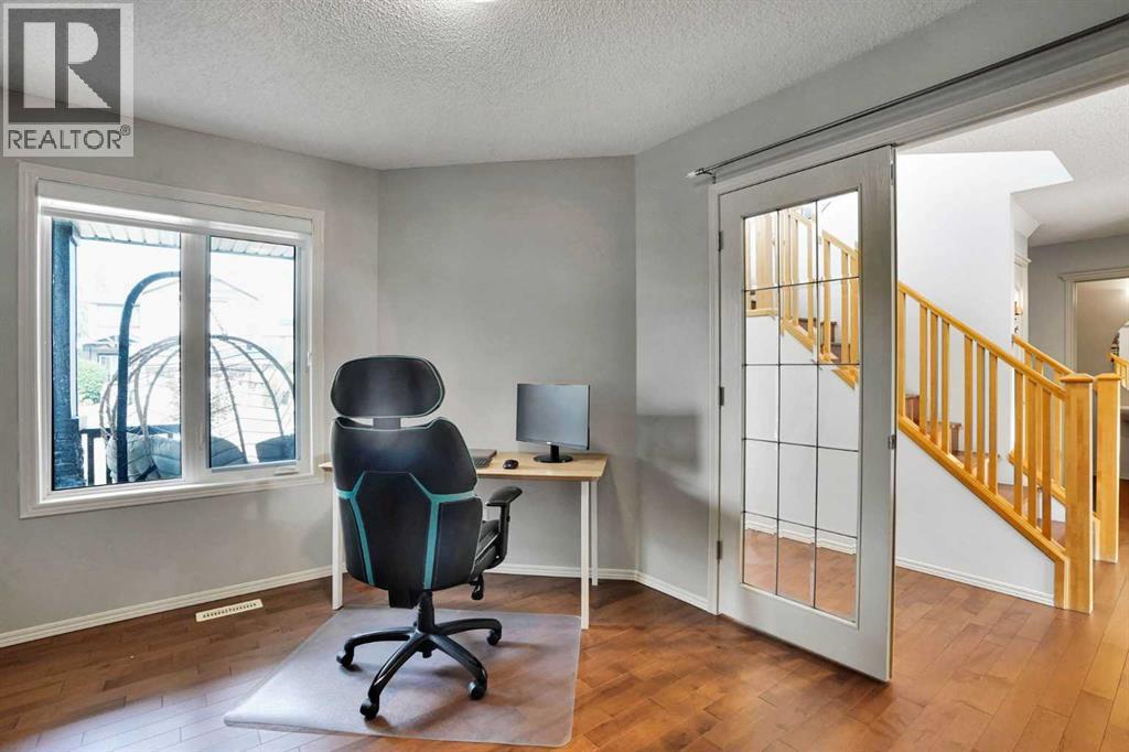 101 Royal Oak Crescent Nw, Calgary, Alberta  T3G 4Y7 - Photo 6 - A2332440