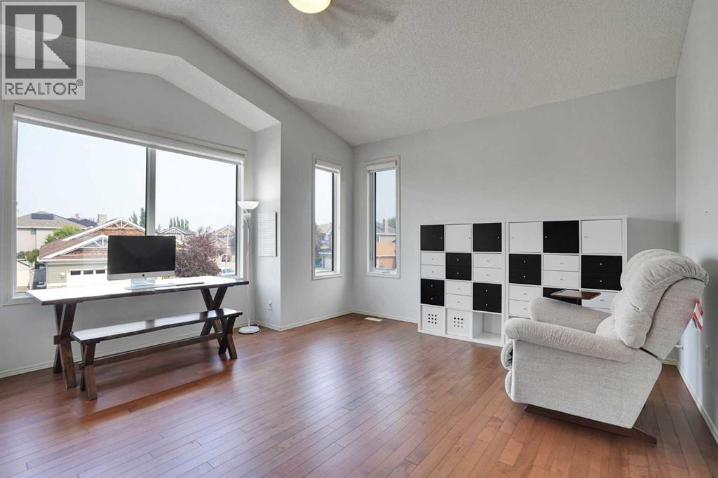 101 Royal Oak Crescent Nw, Calgary, Alberta  T3G 4Y7 - Photo 19 - A2332440