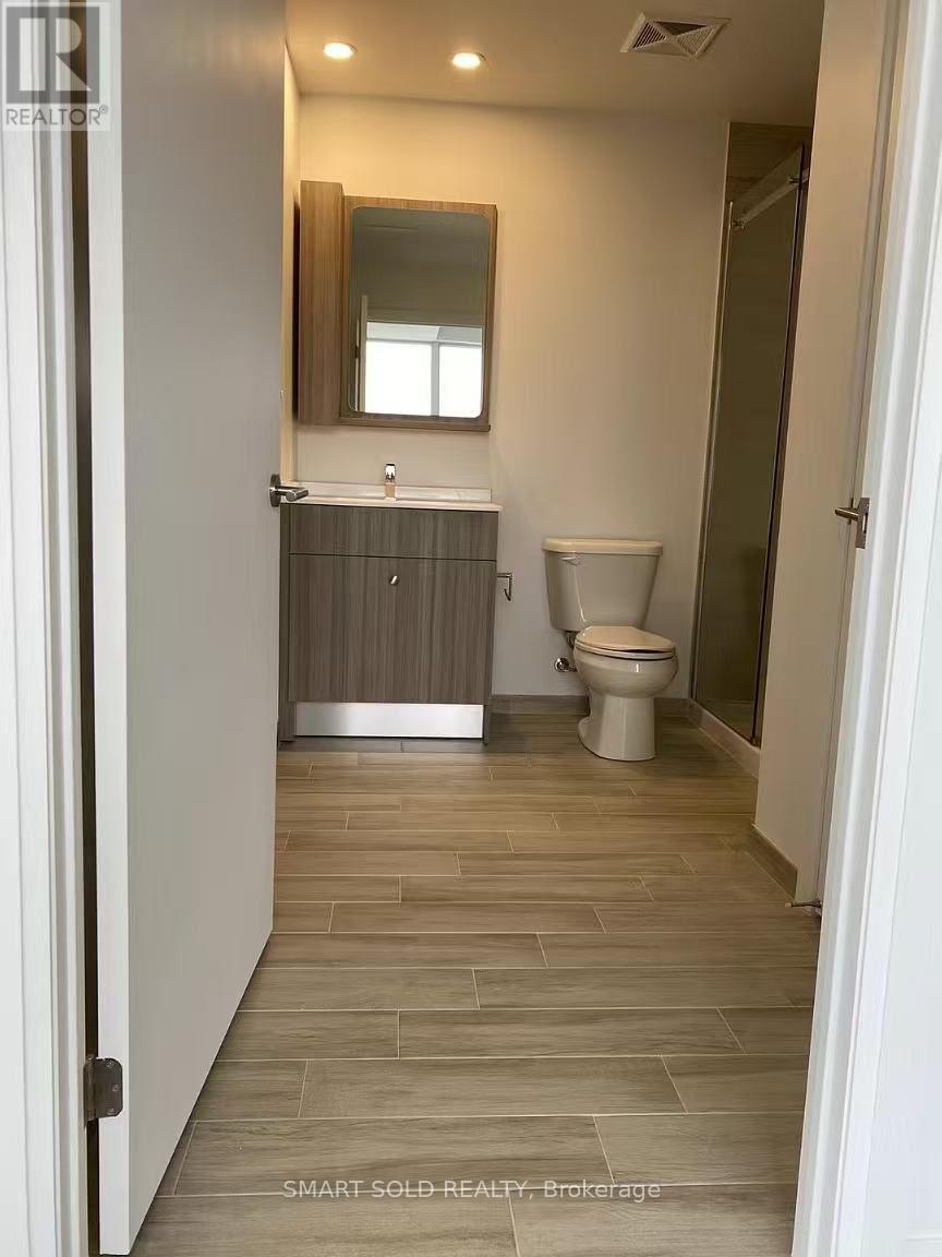 1002 - 75 Canterbury Place, Toronto, Ontario  M2N 0L2 - Photo 5 - C13629682