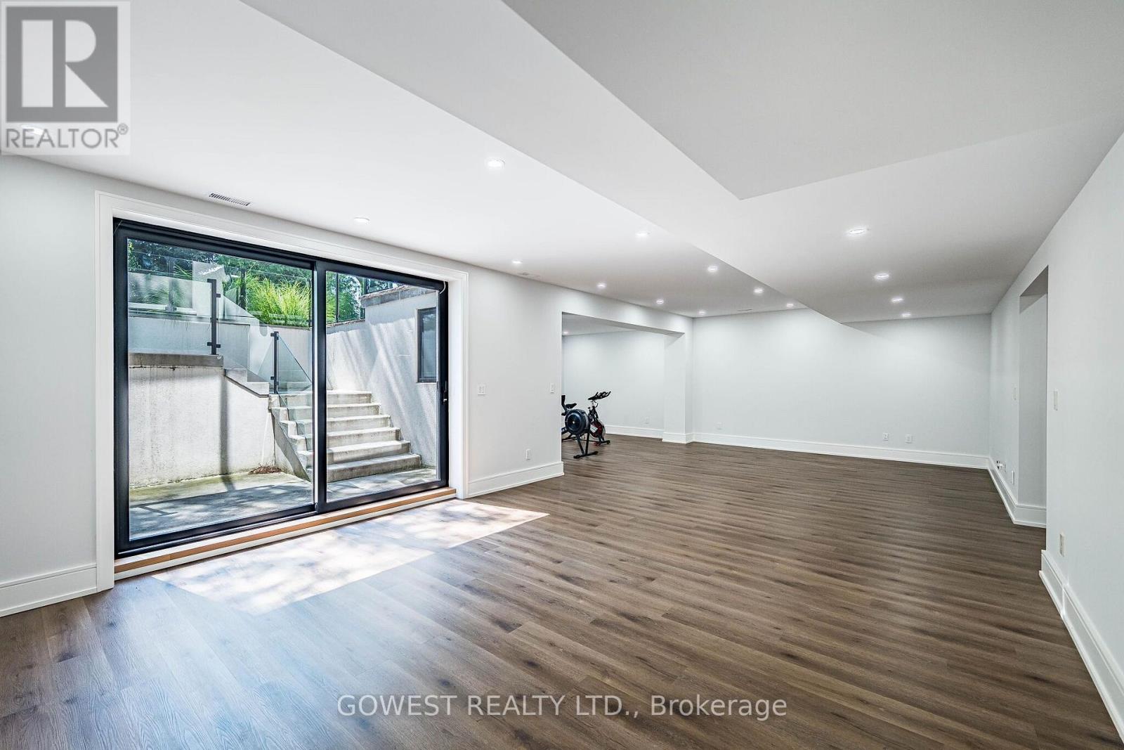 402 Niar Avenue, Mississauga, Ontario  L5G 1W3 - Photo 38 - W13629688