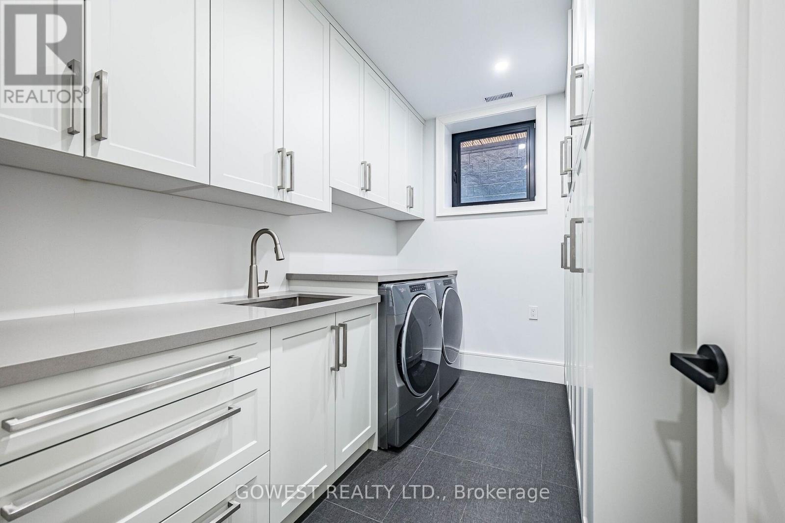 402 Niar Avenue, Mississauga, Ontario  L5G 1W3 - Photo 40 - W13629688